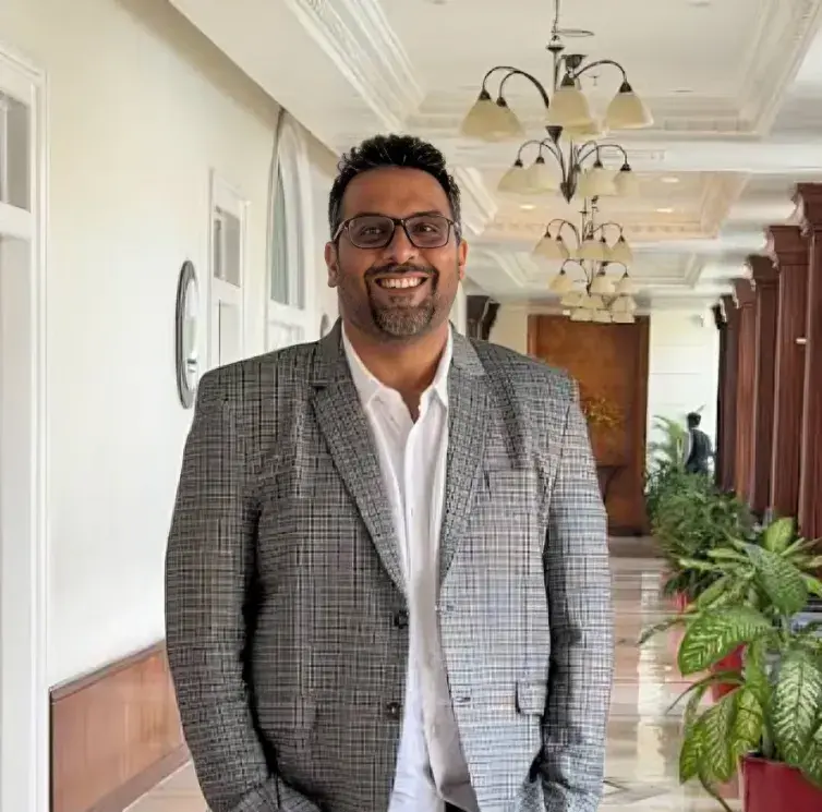 Dr. Abhinav Pandey